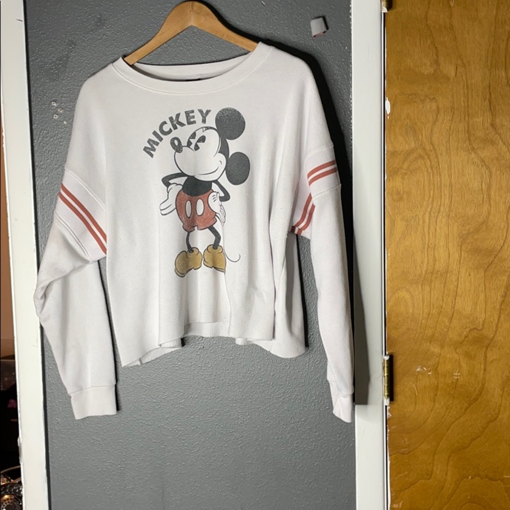Mickey top